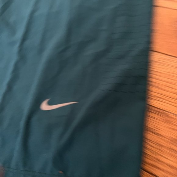 Men's Nike Running Shorts - Picture 3 of 5